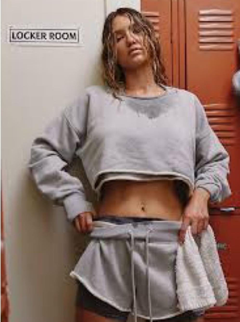Free People Movement size M Women’s Cropped Sweatshirt - Light Gray